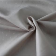 圆点绸    68*68        68GSM    150cm
