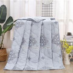 夏季薄被子